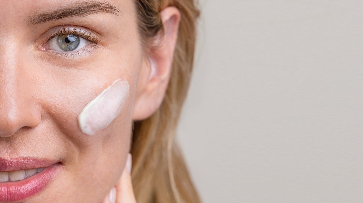 Cushioning Day Cream: Omorovicza’s Best Moisturizer For All Skin Types