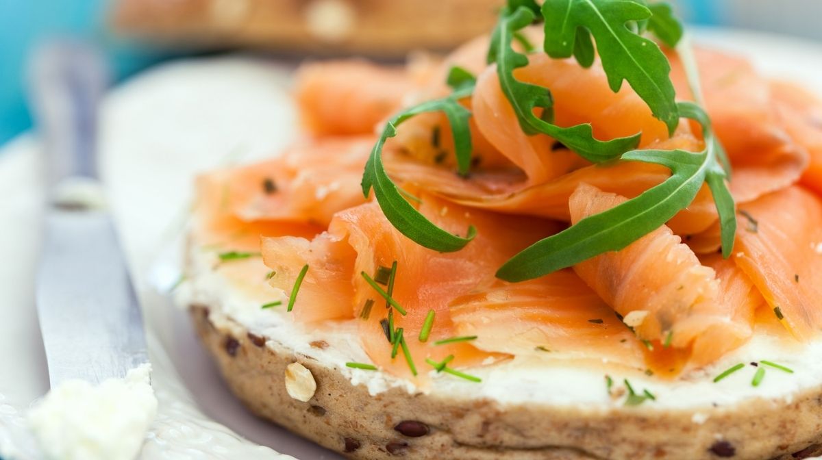 smoked salmon and cream cheese on wholemeal bread