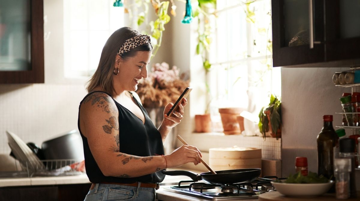 woman cooking a healthy meal