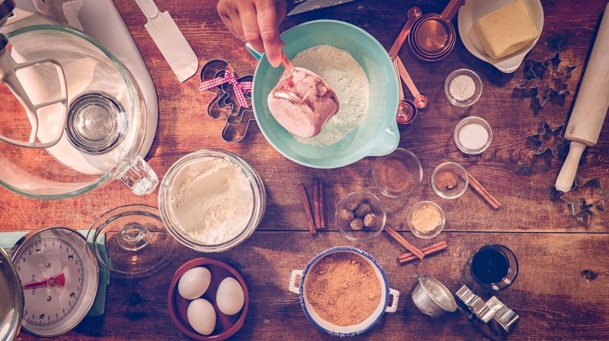 baking homemade Christmas biscuits