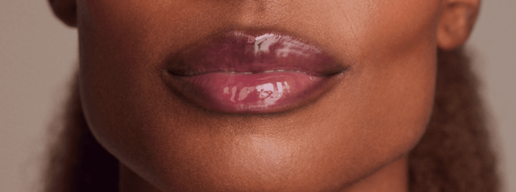 Everything You Should Know About Lip Oil & Lip Balm