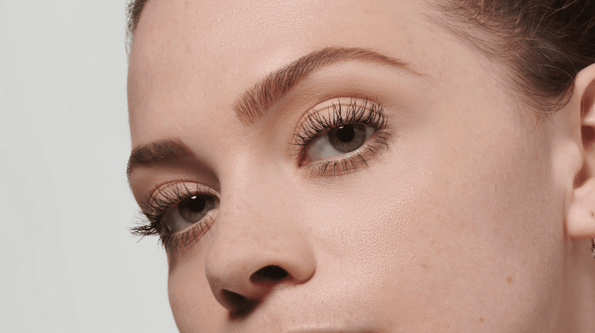 The 9 Best Mascaras for Eye Popping Looks