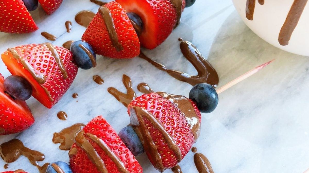 fruit kebabs with chocolate drizzle