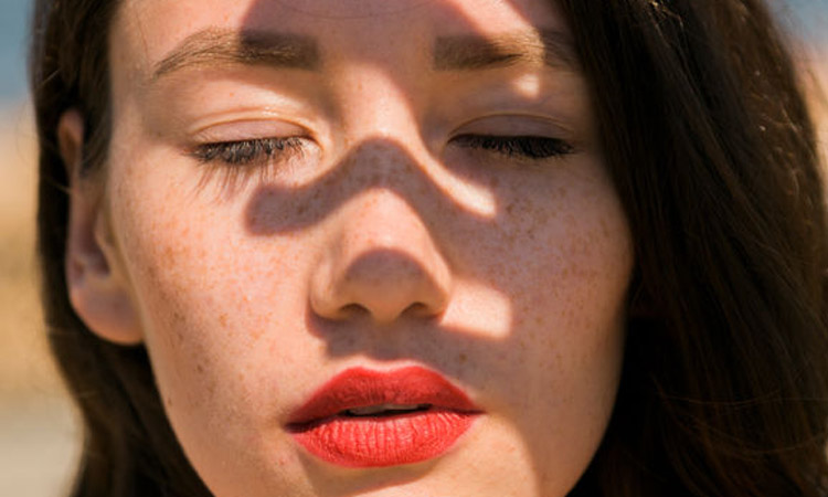 7 Face Serums to Try for Fading Dark Spots