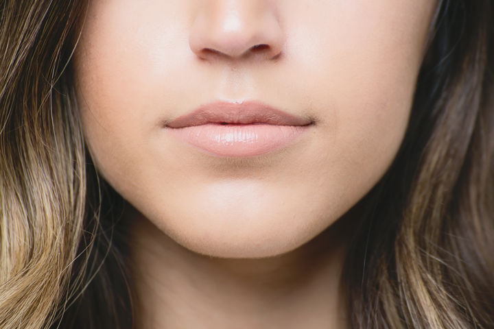 woman with tightened pores