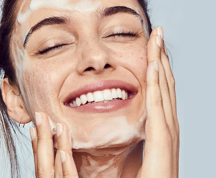 which is better: face wash or cleanser
