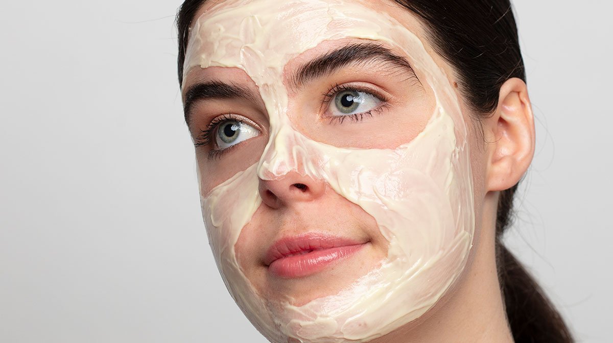 manuka honey skincare face mask