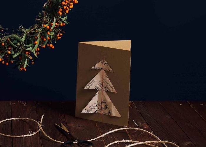 zero waste christmas cards using old newspaper