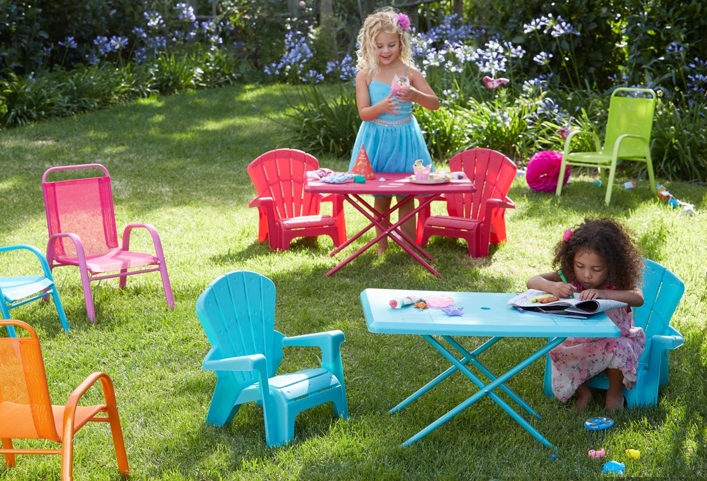 kids outdoor play area