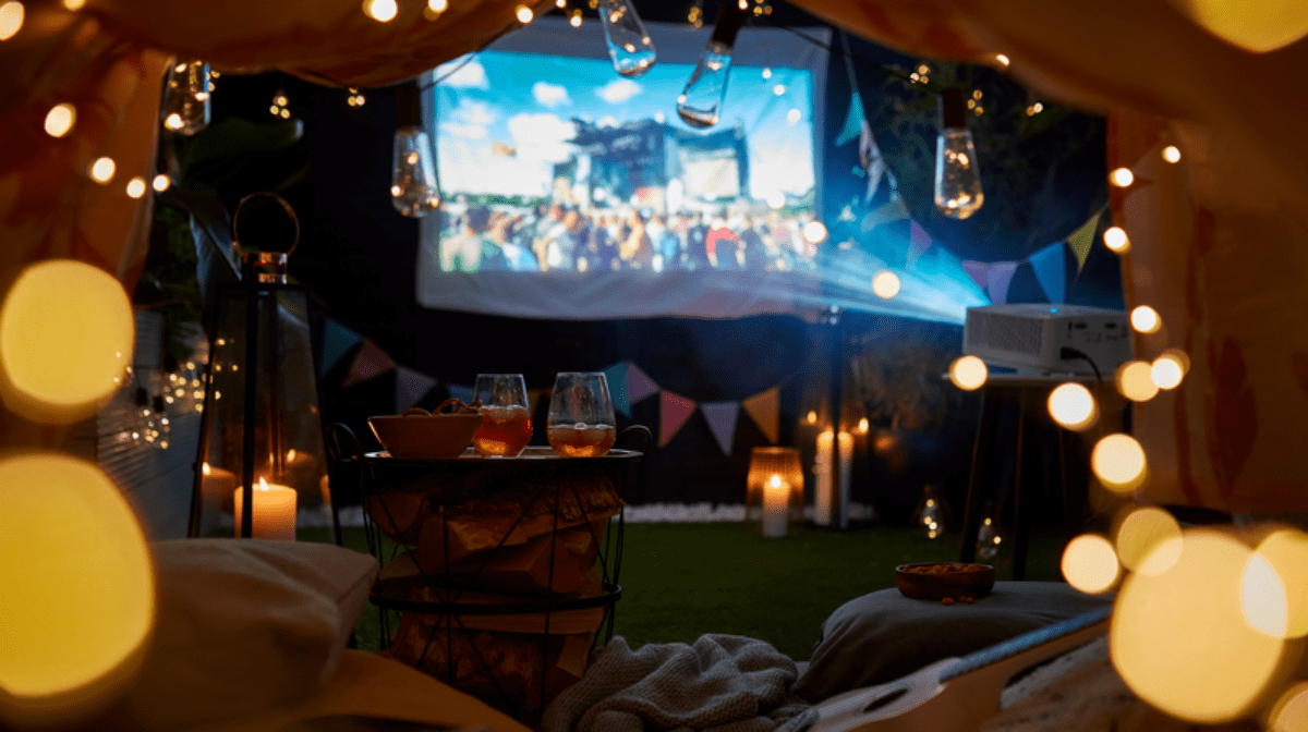 How to create an outdoor home cinema with dick and angel