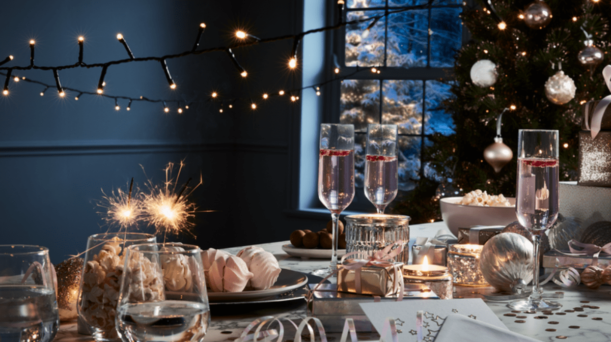 Christmas Party Ideas and Advice Christmas Party At Home Homebase