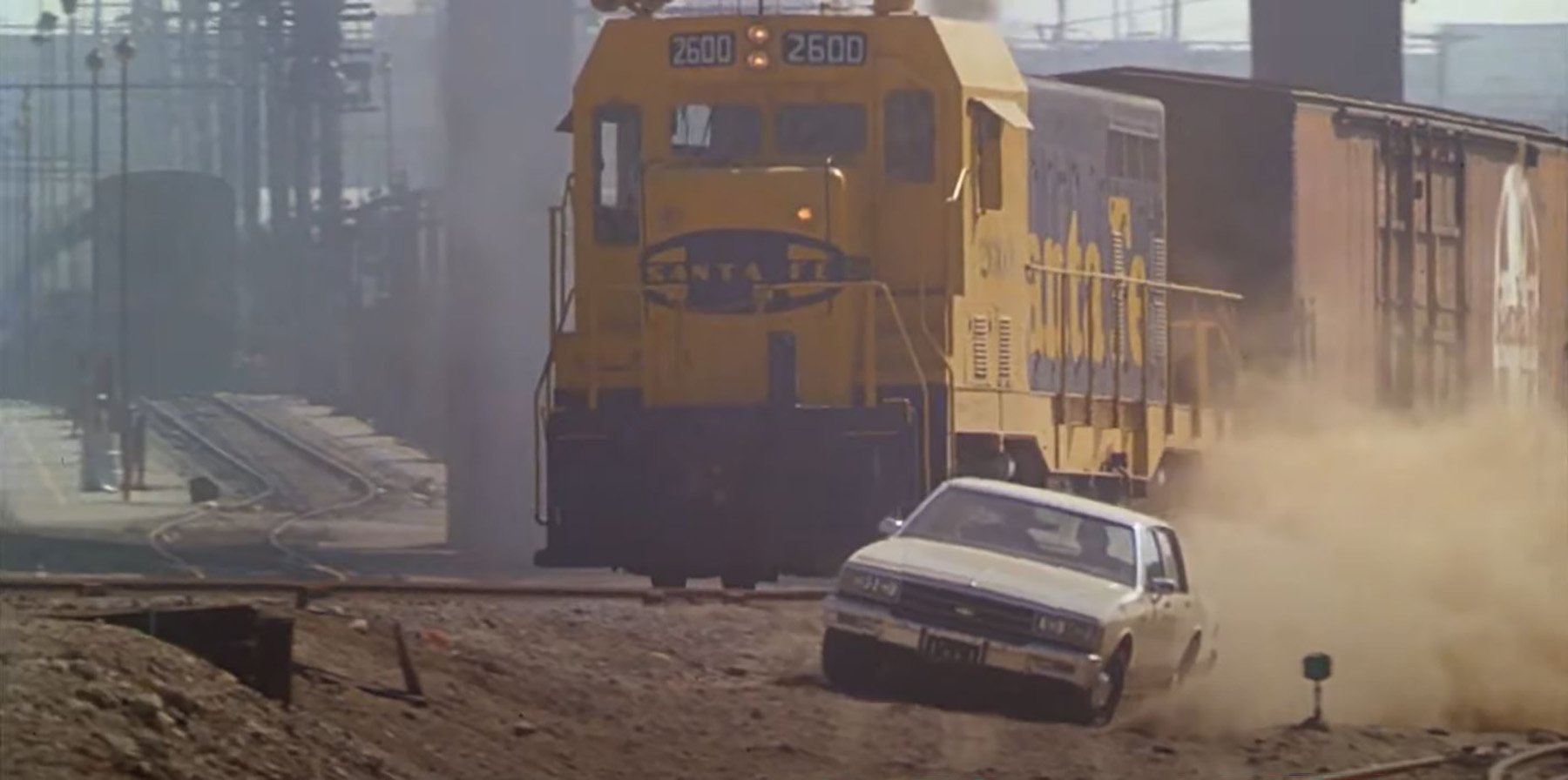 Scene from To Live and Die in L.A. (1985)