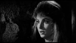 Alice (Irán Eory) witnesses something shocking in The Blancheville Monster (1963)
