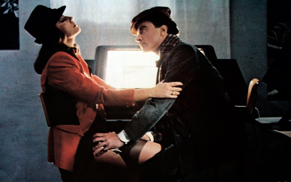 Teresa (Stefania Sandrelli) and Laszlo (Franco Branciaroli) reawaken desires in The Key (1983)