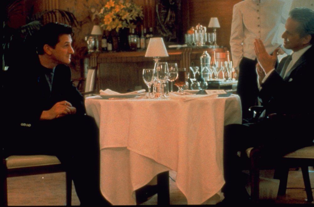 Conrad (Sean Penn) and Nicholas (Michael Douglas) in The Game (1997)