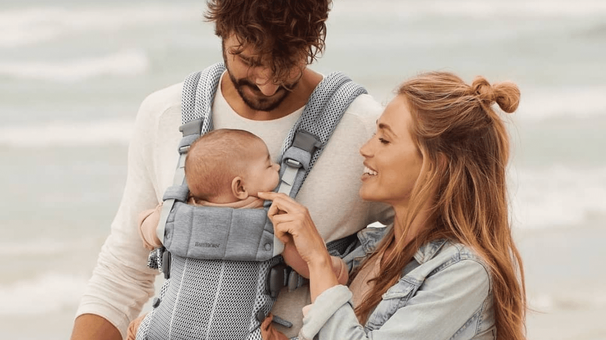 A Buyer's Guide to BabyBjörn Carriers & Bouncers