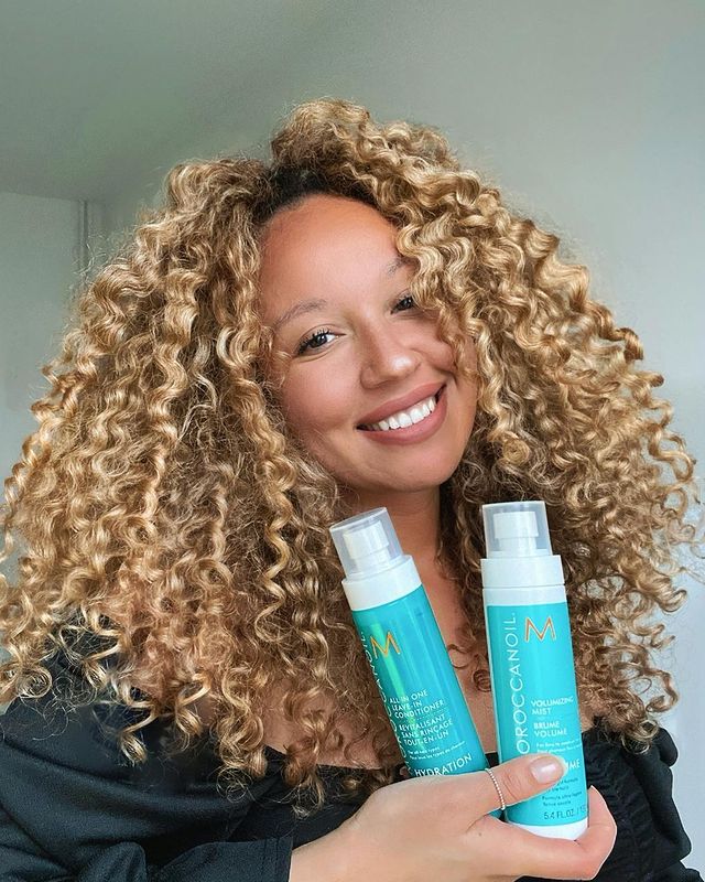 Miracle Hair Oil: How To Use Moroccanoil - The Hut
