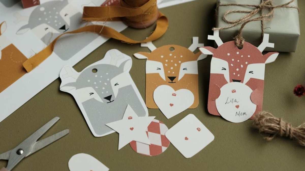 Games and Christmas Crafts For All The Family This Year…