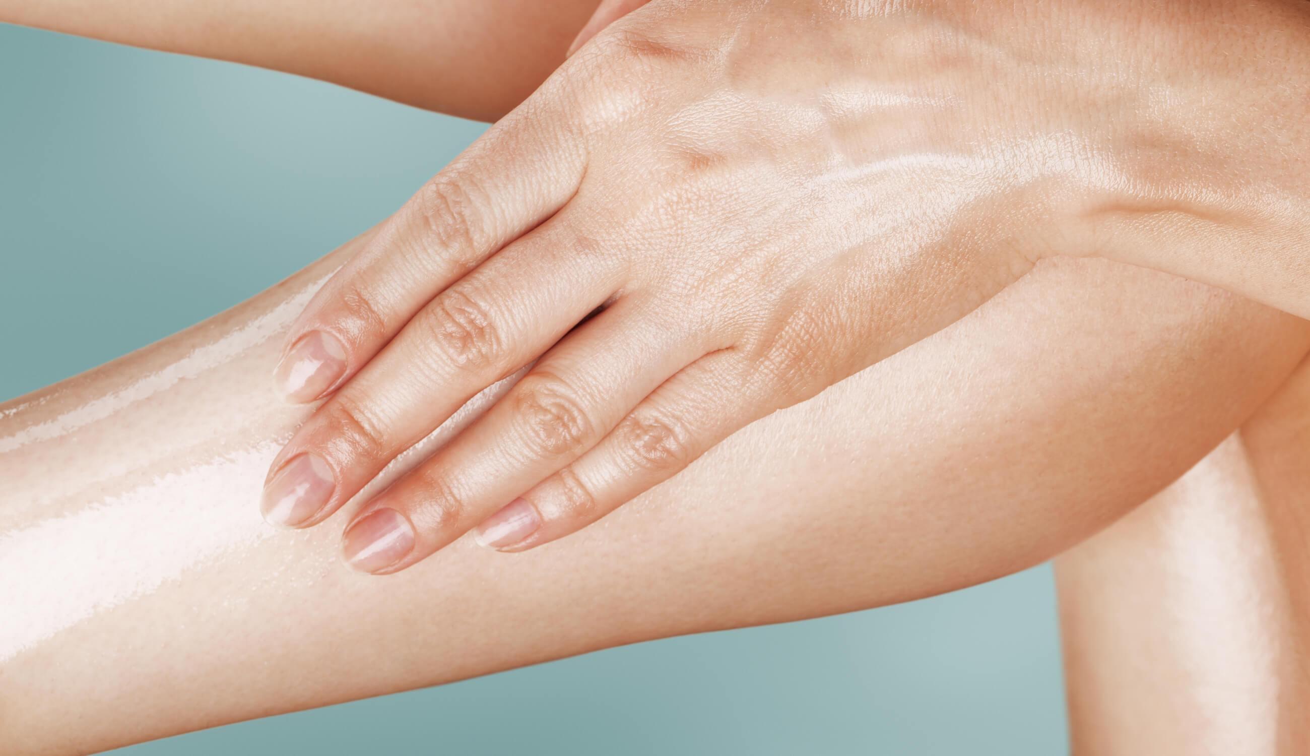 The Best Times to Use a Body Oil for Best Skin Yet 100 Pure