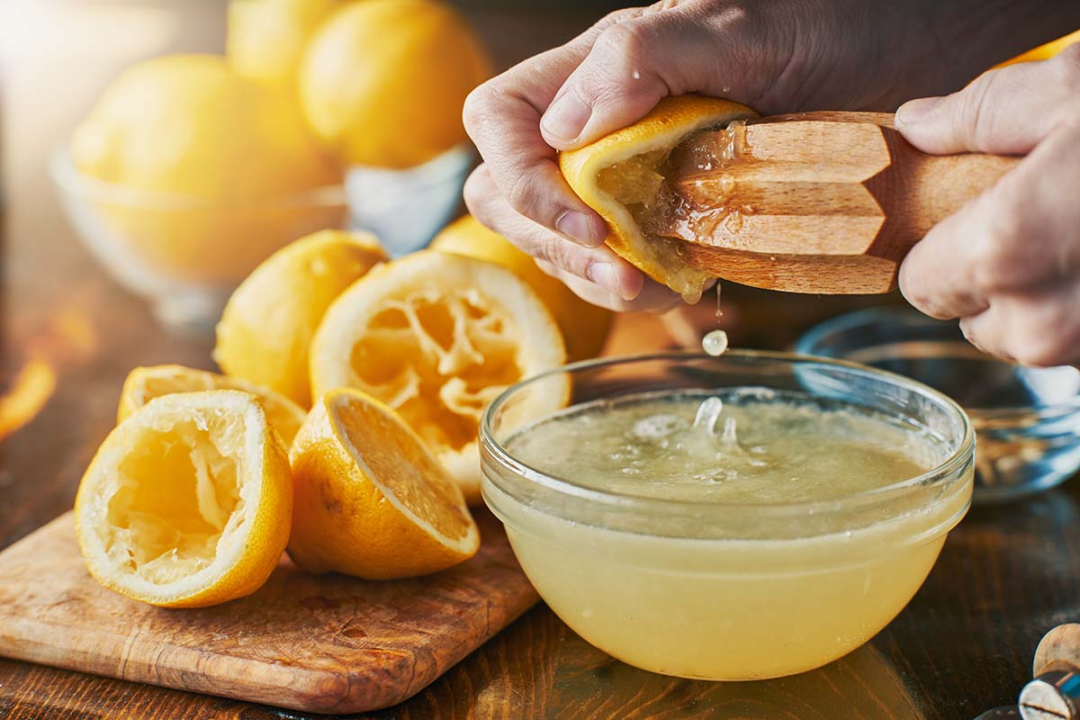 making fresh lemon juice