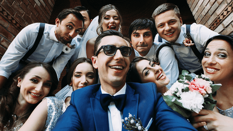 wedding party selfie 