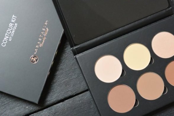 Anastasia Beverly Hills Contour Kit is Back in Stock!
