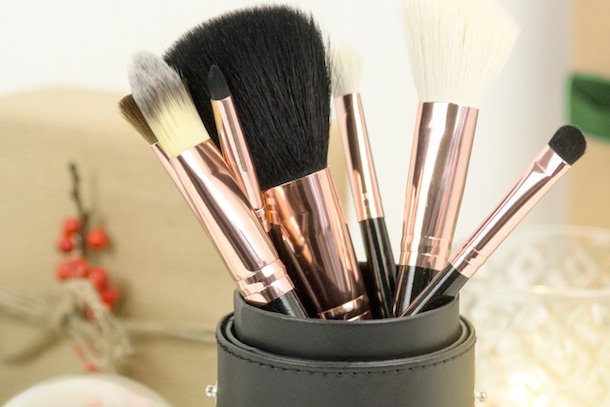 Looking For The Perfect Beauty Gift? Check Out These Tools