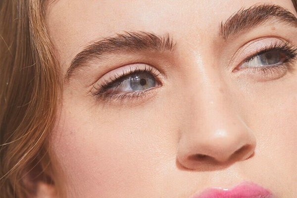 Why now is a great time to grow out your eyebrows