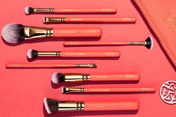 Spice up your life with these exclusive make up brush sets