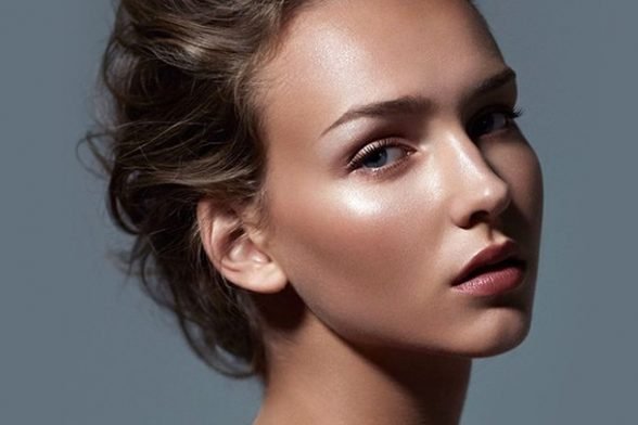 GLOW ALL OUT: 5 STEPS TO A RADIANT COMPLEXION