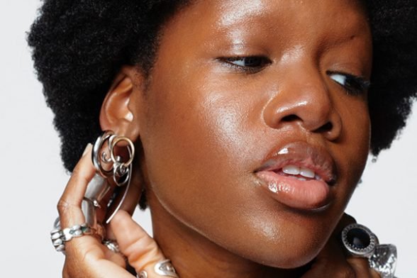 Ace your base with our guide to selecting the best foundation