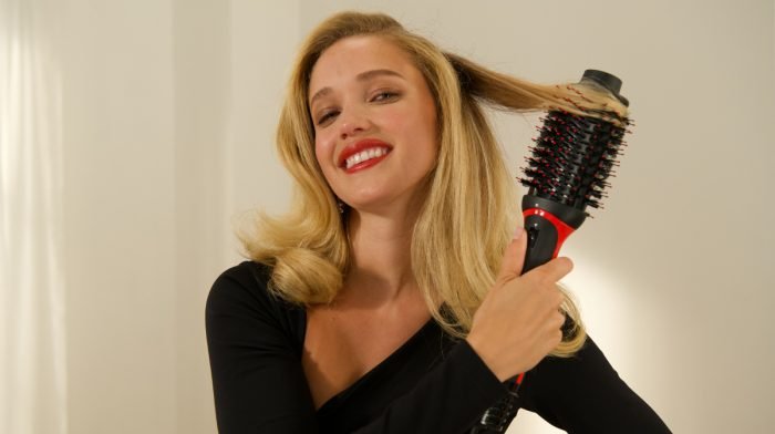 Find the Best One Step Hot Air Styler for Your Hair Type