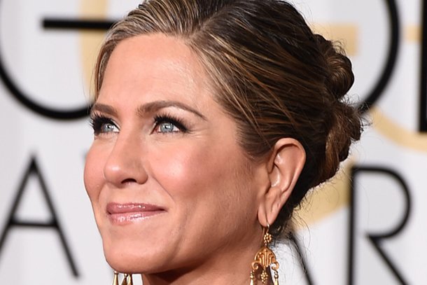 Achieve Jennifer Aniston's Golden Globes Look with Living Proof