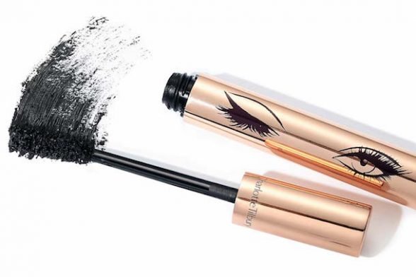 Beat itchy eyes with these smudge-proof mascaras