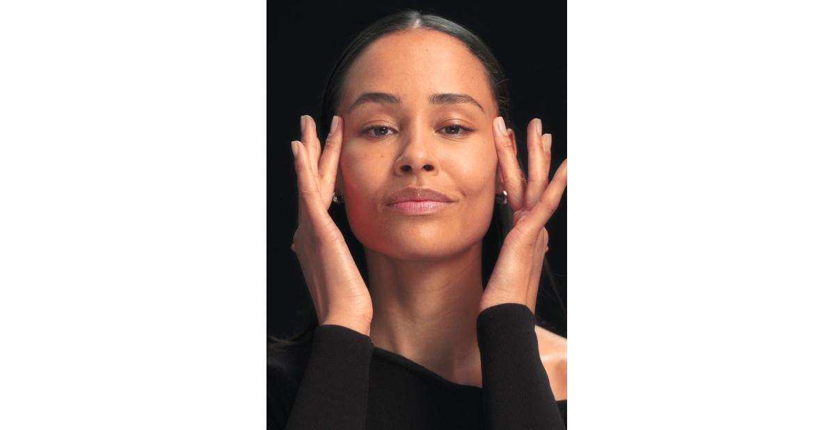 HOW TO MAKE YOUR SKIN GLOW