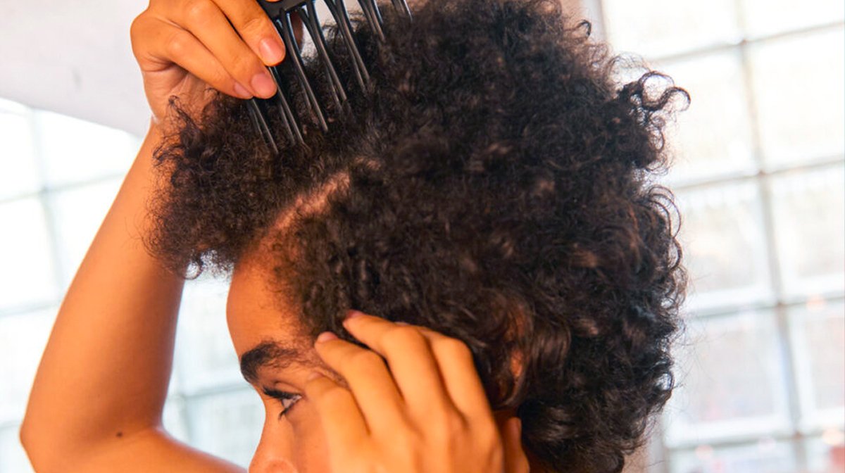 Say bye to dry scalp.