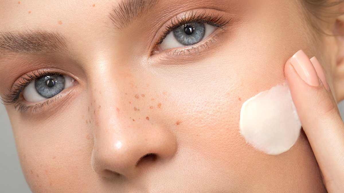 How To Prevent Dry Skin On Your Face