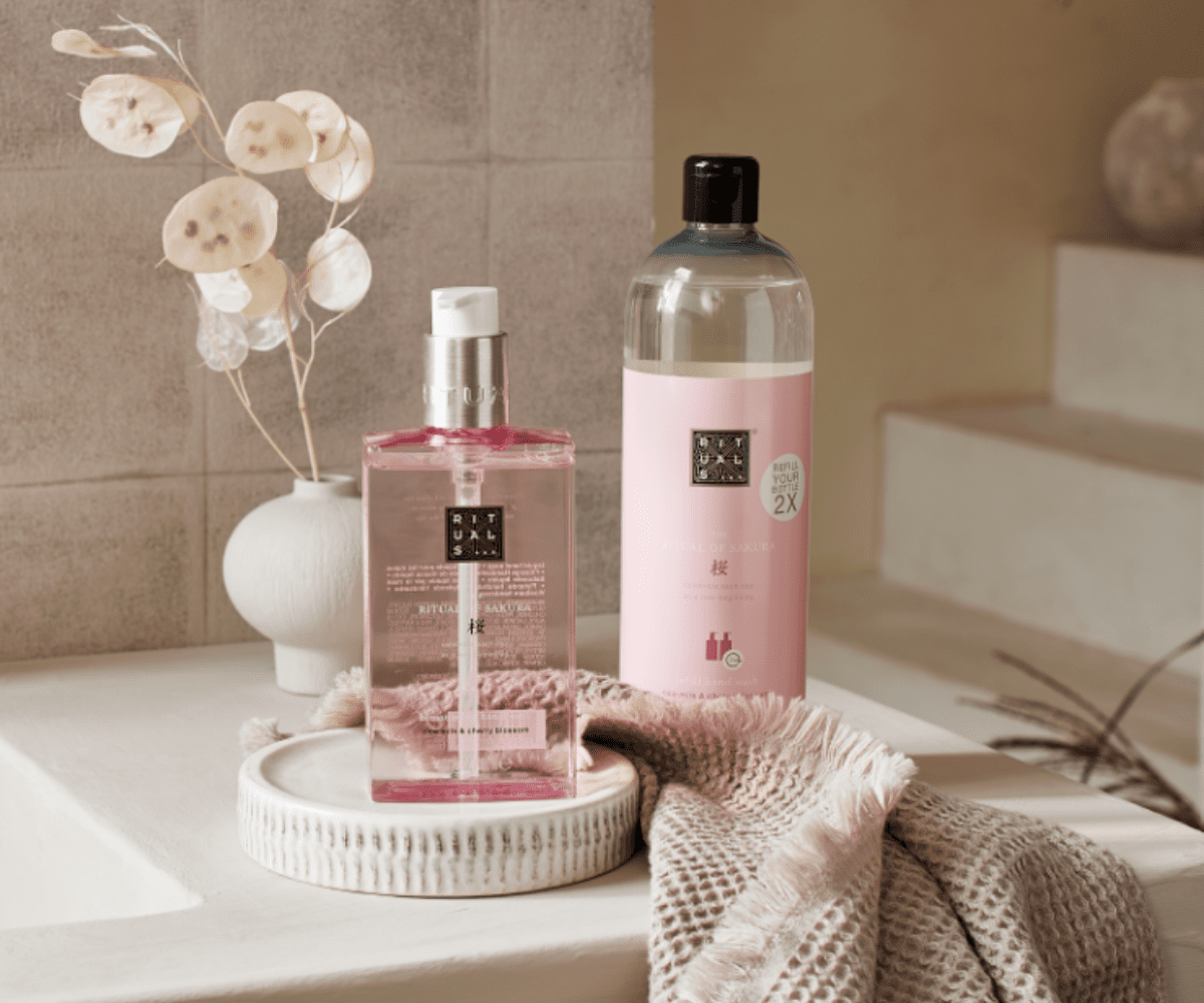 The Ritual of Sakura Refill Hand Wash