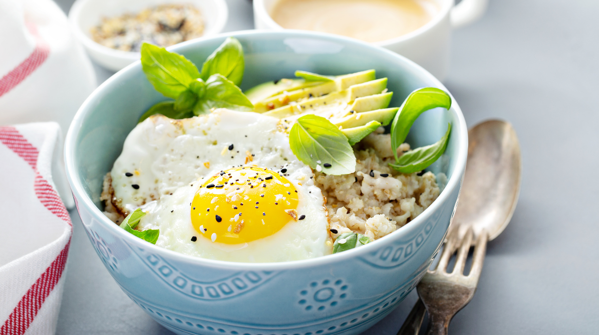 collagen breakfast bowl with porridge, egg and avocados