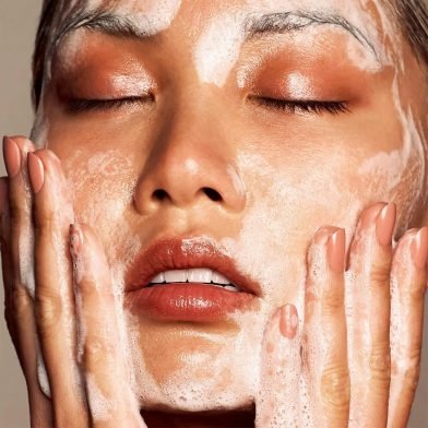Rutina facial de mañana: paso a paso.