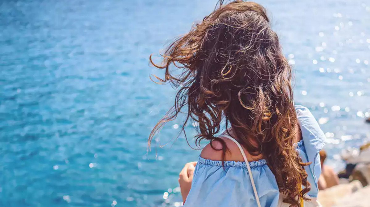 5 Tips To Grow Your Hair Faster That Actually Work