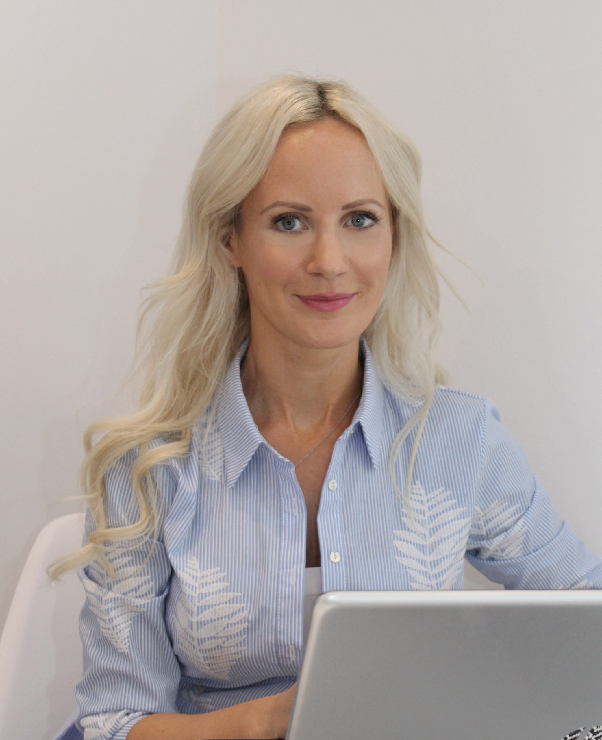 Sanna Atherton - Registered Nutritionist, MBA, mBANT, mCNHC