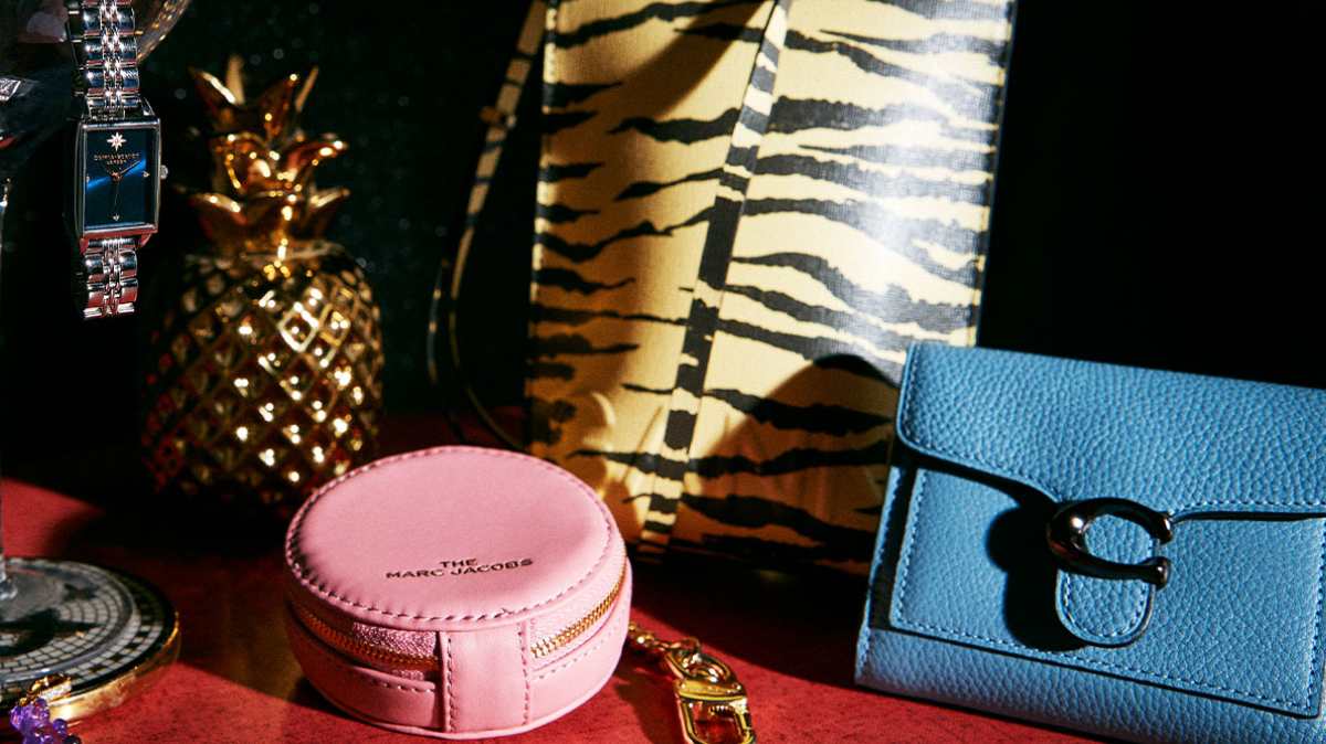 Christmas Gift Guide: What To Buy The Difficult People
