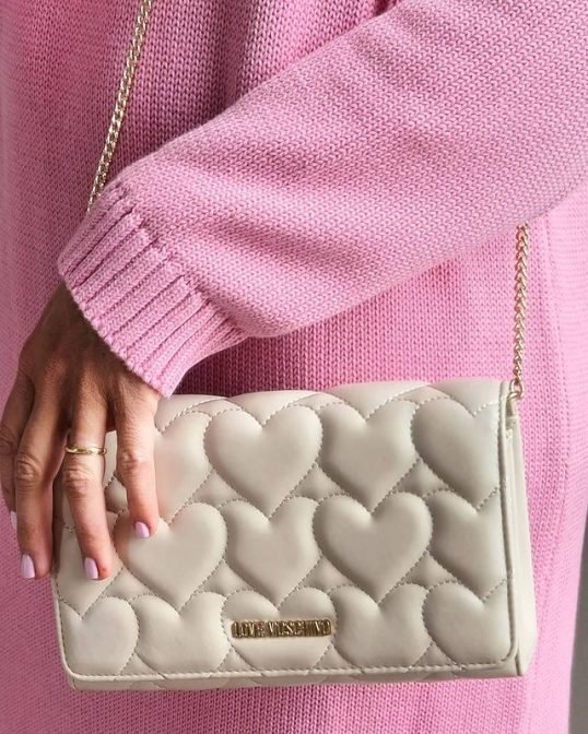 About Love Moschino Love Moschino vs Moschino MyBag