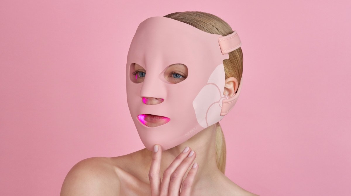 How LED Light Therapy Devices Can Benefit Your Skin
