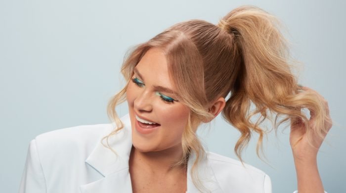 3 Go-To Festive Hairstyles for Your Christmas Party