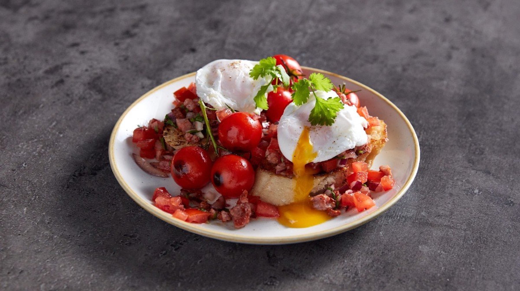 Bruschetta med pocheret æg til brunch | Protein morgenmad