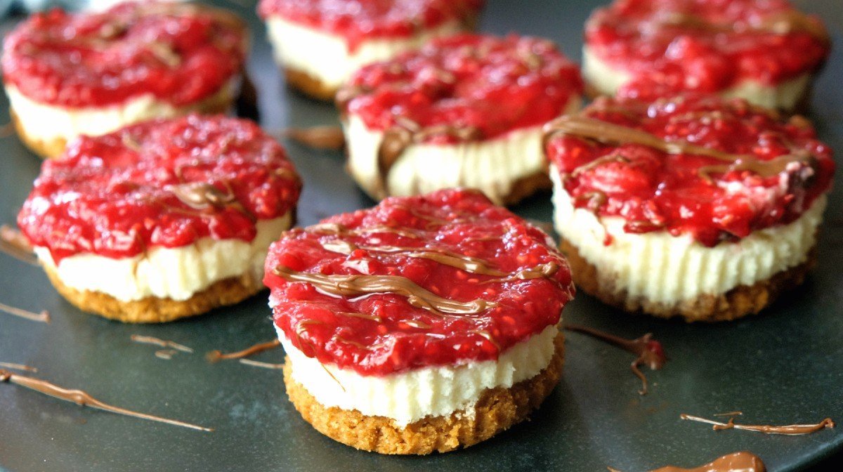 Mini Protein Cheesecakes Med Bær