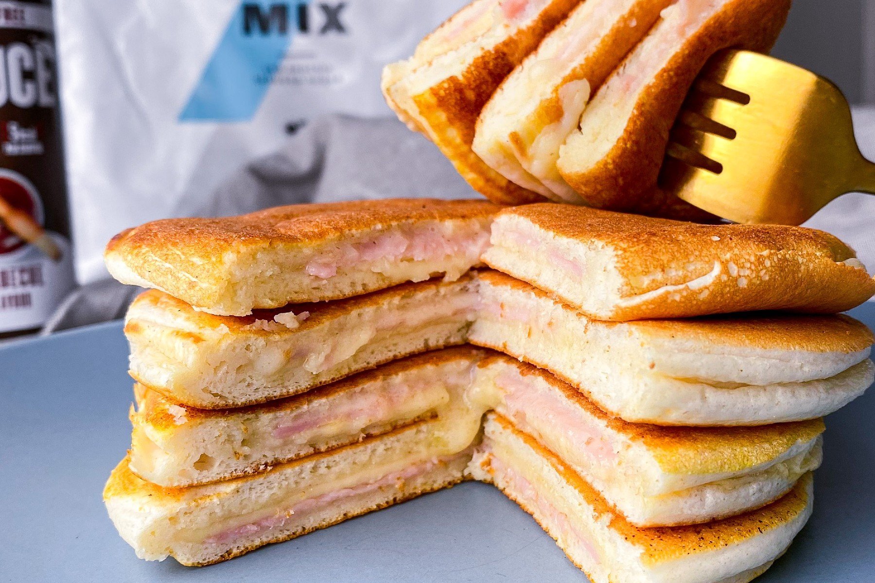 Pandekager med skinke og ost | Ville du prøve denne toastie-pandekage?