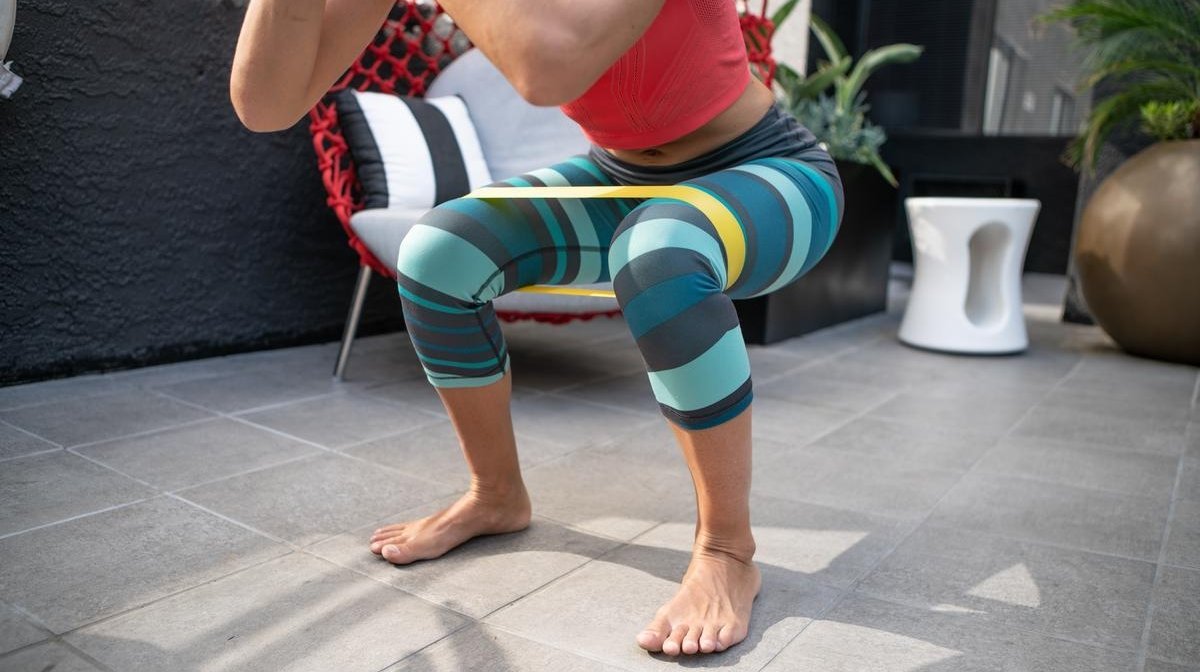 6 Hip Band Exercises To Transform Your Booty